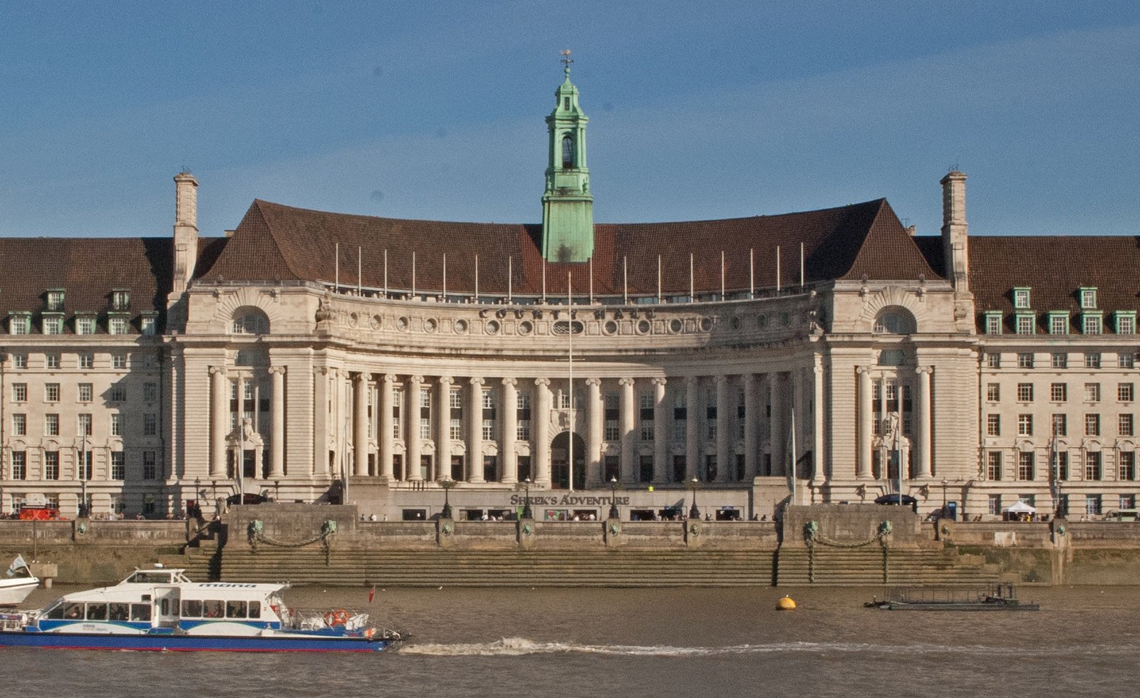 County Hall London exterior