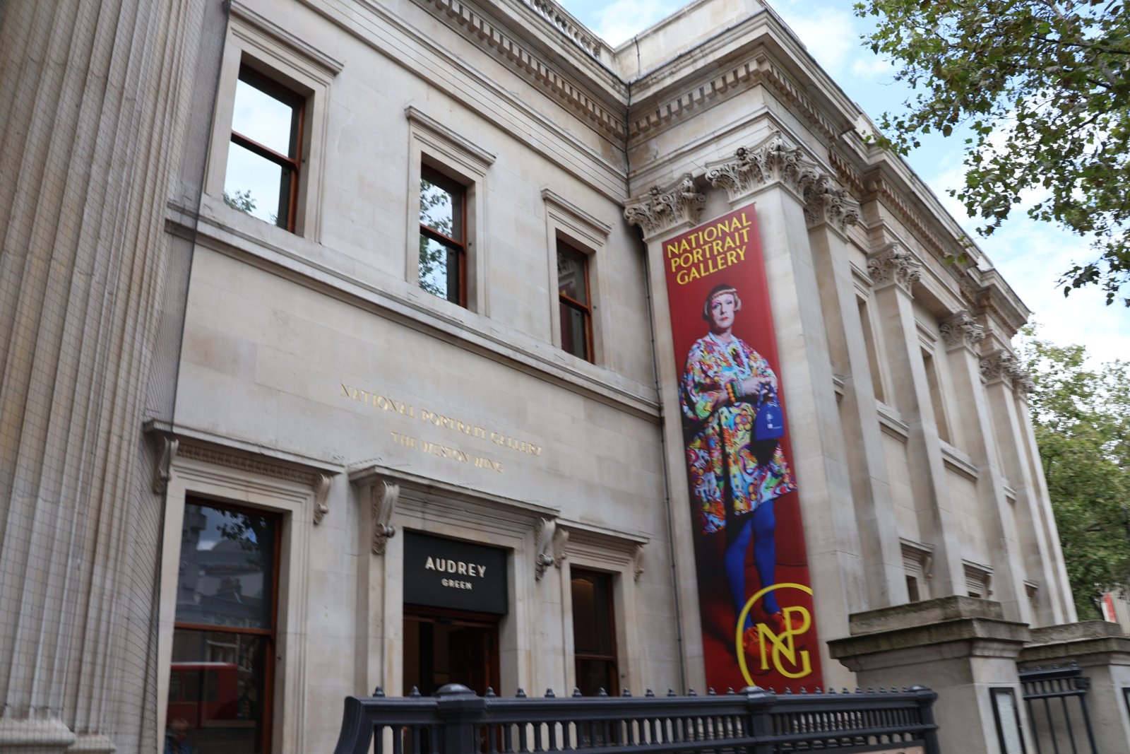 National Portrait Gallery London exterior